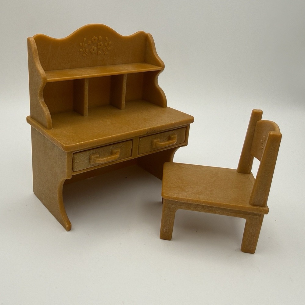 Sylvanian Families Calico Critters Furniture Replacement Desk w/ Chair Epoch